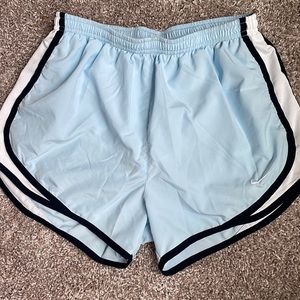 Nike Shorts size M